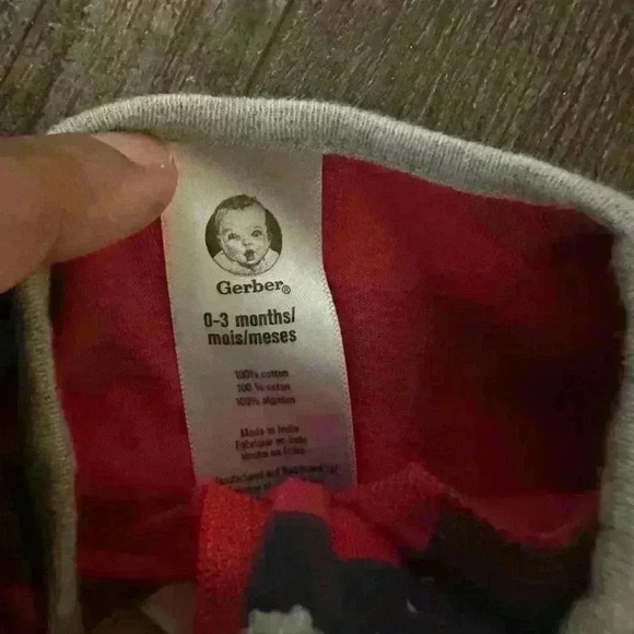 Gerber sleep and play. - Picture 2 of 3